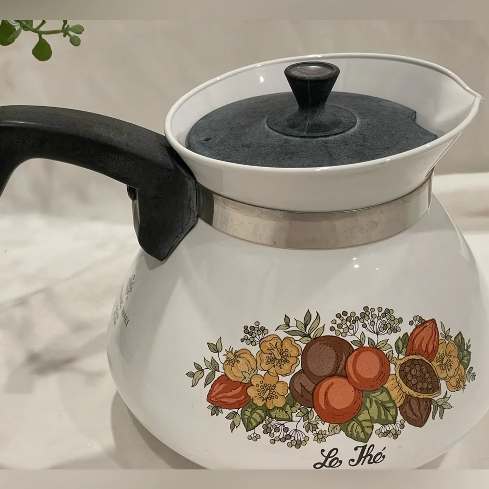 Corning Ware “Spice of Life” Vintage 6-Cup Teapot | P-104 | Collectible | EUC